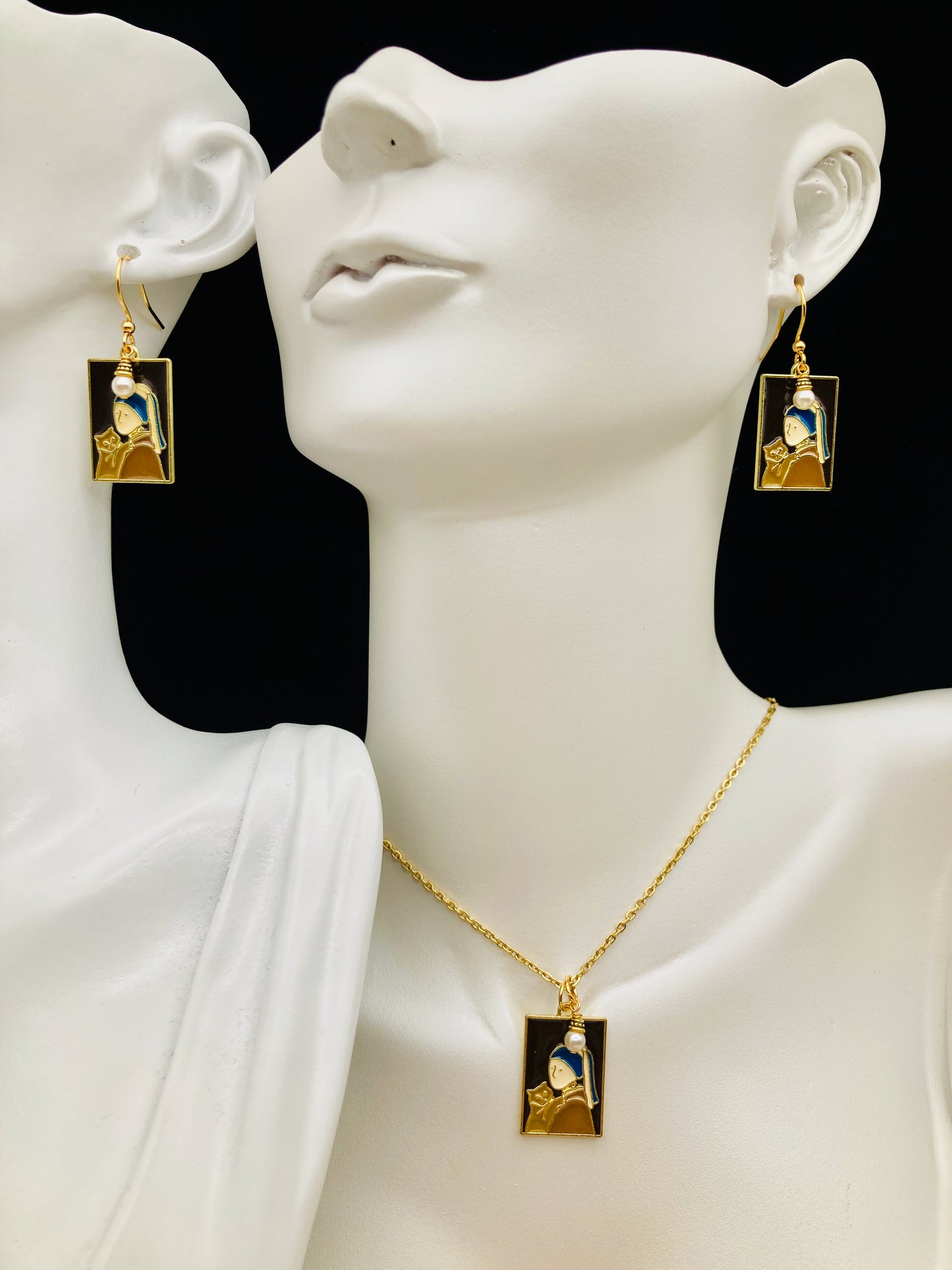 Vermeer's Cat Lady Necklace